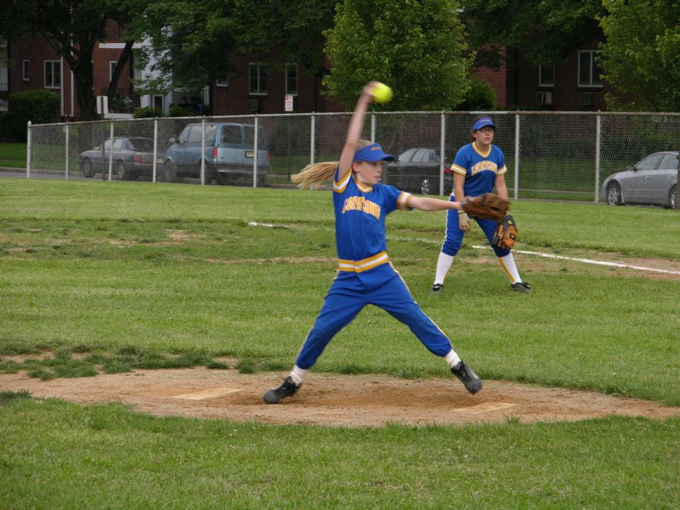 314371_305947519434005_1960221045_n